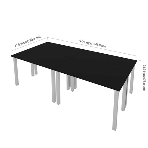 Quatre tables de bureau 48L x 24P avec pattes carrées en métal