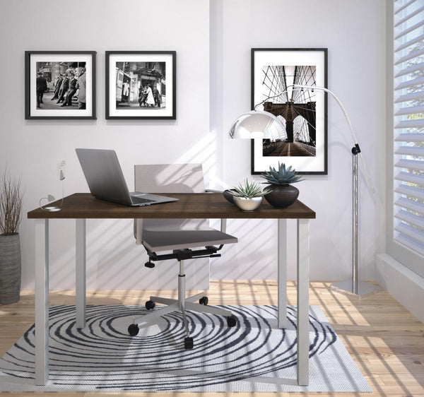 Table de bureau 48L avec pattes de métal carrées