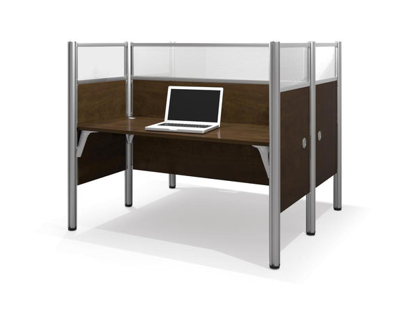 Postes de travail 63L avec panneaux de confidentialité hauts