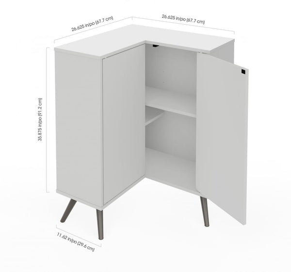 Armoire d’angle avec pattes de métal
